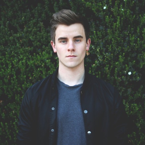 Connor Franta Comes Out
